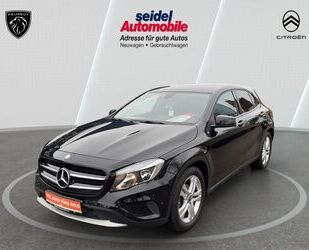 Mercedes-Benz Mercedes-Benz GLA 200, NAVI, AHK, PDC, SHZ Gebrauchtwagen