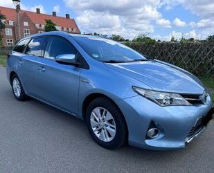 Toyota Toyota Auris Hybrid Touring Sports*15JahreGarantie Gebrauchtwagen