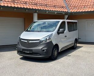 Opel Opel Vivaro B Kombi L1H1 2,7t 9-Sitzer/Klima Gebrauchtwagen