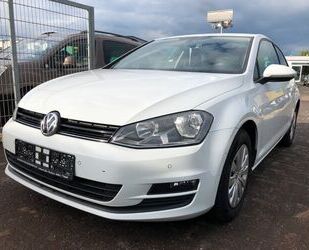 VW Volkswagen Golf VII Lim. Trendline BMT/PDC/MULTI Gebrauchtwagen