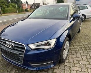 Audi Audi A3 Sportback ambiente Quattro,Navi,Leder,Gara Gebrauchtwagen