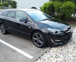 Opel Opel Astra ST 1.6T Innov.,Standh,Leder-AGR,AFL,AHK Gebrauchtwagen