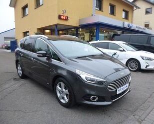 Ford Ford S-Max 2.0 Titanium 4x4 Automatik 5-Sitzer Xen Gebrauchtwagen