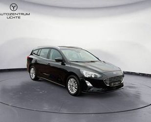 Ford Ford Focus Turnier Titanium/KAMERA/LENKHEIZ/PANO/E Gebrauchtwagen