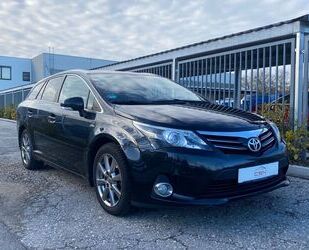 Toyota Toyota Avensis Kombi Executive *Teilleder*R-Kamera Gebrauchtwagen