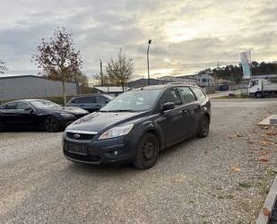 Ford Ford Focus Turnier 1.6 TDCI*STYLE*KLIMA*TÜV 03/202 Gebrauchtwagen