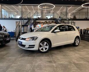 VW Volkswagen Golf VII Lim. Comfortline *Bi-XENON*PDC Gebrauchtwagen