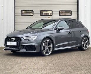 Audi Audi RS3 Sportback 2.5 TFSI quattro°Carbon°RS-Sit Gebrauchtwagen