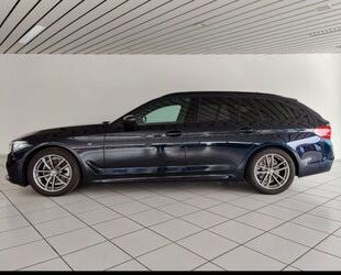 BMW BMW 520d xDrive Touring A -M Paket Carbonschwarz Gebrauchtwagen