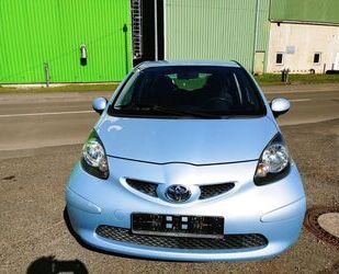 Toyota Toyota Yaris Klima Euro 4 El.FH** Gebrauchtwagen