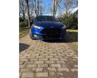 Ford Ford Focus 2,0 ST Leder-Sport-Paket Turnier ST Gebrauchtwagen