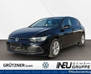 VW Volkswagen Golf VIII 1.5 TSI Life, Navi, Sitzheizu Gebrauchtwagen