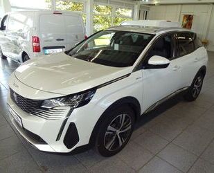 Peugeot Peugeot 3008 Hybrid 225 EAT8 Allure Pack Gebrauchtwagen