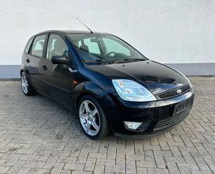 Ford Ford Fiesta 1.6 16V Ghia Gebrauchtwagen