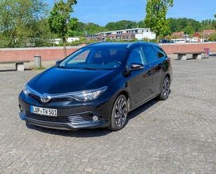 Toyota Toyota Auris Comfort 1,6 TDI Combi Gebrauchtwagen