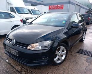 VW Volkswagen Golf VII 1.6 TDI DSG ,Alufelgen+WR,2xPD Gebrauchtwagen