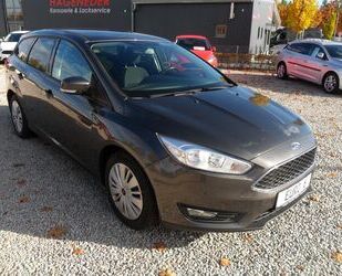 Ford Ford Focus 1,5 TDCi Business Turnier/NAVI Gebrauchtwagen