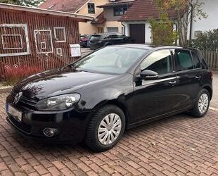 VW Volkswagen Golf 1.2 TSI 63 kW Style Gebrauchtwagen