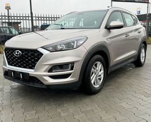 Hyundai Hyundai Tucson Select 2WD Navi Kamera Gebrauchtwagen