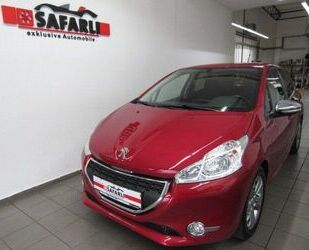 Peugeot Peugeot 208 Style 1.Hand Klima Navi PDC TÜV NEU+++ Gebrauchtwagen