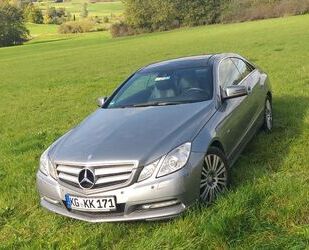 Mercedes-Benz Mercedes-Benz E 220 Coupé E 220 CDI BlueEFFICIENCY Gebrauchtwagen