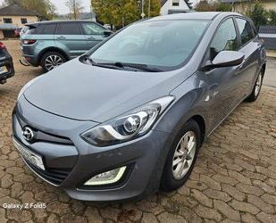 Hyundai Hyundai i30 Trend+Klima+Euro 5+ Alu s Gebrauchtwagen