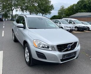 Volvo Volvo XC 60 XC60 Momentum 2WD Gebrauchtwagen