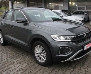 VW Volkswagen T-Roc TDI 116PS LIFE LED Navigation on Gebrauchtwagen