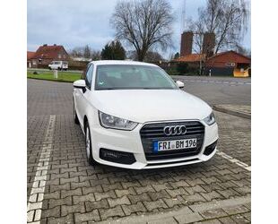 Audi Audi A1 1.0 TFSI ultra Sportback - Basis Gebrauchtwagen