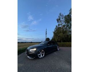 Audi Audi RS4 Competition Schalensitze Carbon BTM KW uv Gebrauchtwagen