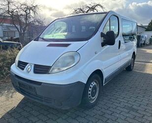 Renault Renault Trafic 8-Sitzer Combi L1H1 2,7t verglast Gebrauchtwagen