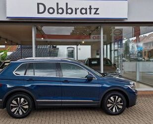 VW Volkswagen Tiguan MOVE 1.5 TSI DSG*AHK*Standheizun Gebrauchtwagen