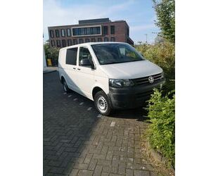 VW Volkswagen T5 Transporter mit AHK 2,2t und Partike Gebrauchtwagen