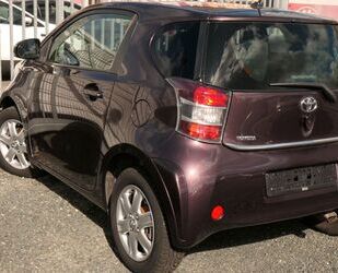 Toyota Toyota IQ+Klima+TÜV+Violett+Bordcomp.+Multilenk Gebrauchtwagen