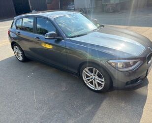 BMW BMW 116i -mit Navi Professional/PanoDach/Xenon Gebrauchtwagen