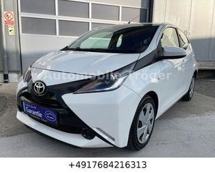 Toyota Toyota Aygo X-Play Business Paket|SHZ|1.Hand Gebrauchtwagen