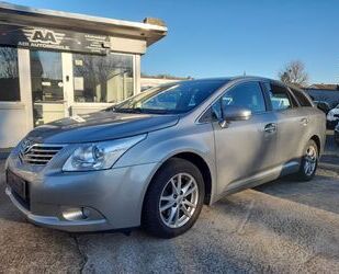 Toyota Toyota Avensis Kombi aus 1 Hand, NAVI, AKH abnehmb Gebrauchtwagen