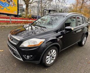 Ford Ford Kuga 2,0 TDCI Titanium 1. Hand 8X Bereifung Gebrauchtwagen