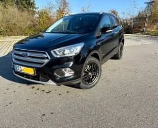 Ford Ford Kuga 2,0 TDCi 4x4 110kW viel Ausstattung Gebrauchtwagen