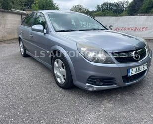 Opel Opel Vectra GTS 1.9 Cdti*Airco Gebrauchtwagen