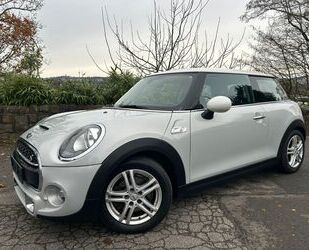 Mini MINI Cooper SD Navi.Prof./T-Leder/Klimaaut./109gCO Gebrauchtwagen