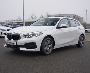 BMW BMW 118i Hatch Advantage DAB LED WLAN Tempomat Shz Gebrauchtwagen