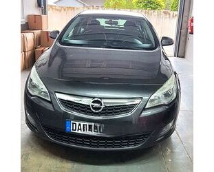 Opel Opel Astra Sports Tourer 1.4 Turbo Selection 103k. Gebrauchtwagen