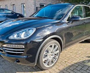 Porsche Porsche Cayenne 3L D Platinum GTS Chrono Bose Pano Gebrauchtwagen