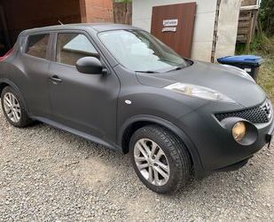 Nissan Nissan Juke 1.6 DIG-T Pure Black 4x2 Pure Black Gebrauchtwagen