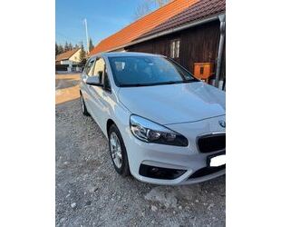 BMW BMW 218 Active Tourer 218d Advantage Advantage Gebrauchtwagen