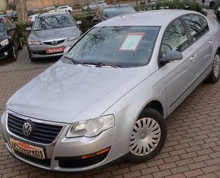 VW Volkswagen Passat 1.6 FSI 1.Hand 6-Gang Sitzheizun Gebrauchtwagen