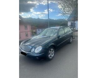 Mercedes-Benz Mercedes-Benz E 320 T ELEGANCE Gebrauchtwagen