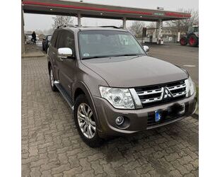 Mitsubishi Mitsubishi Pajero 3,2 DI-D 4WD Edition 30 Automati Gebrauchtwagen