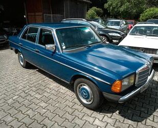 Mercedes-Benz Mercedes-Benz W123 240 D 5-Gang, Leder Gebrauchtwagen